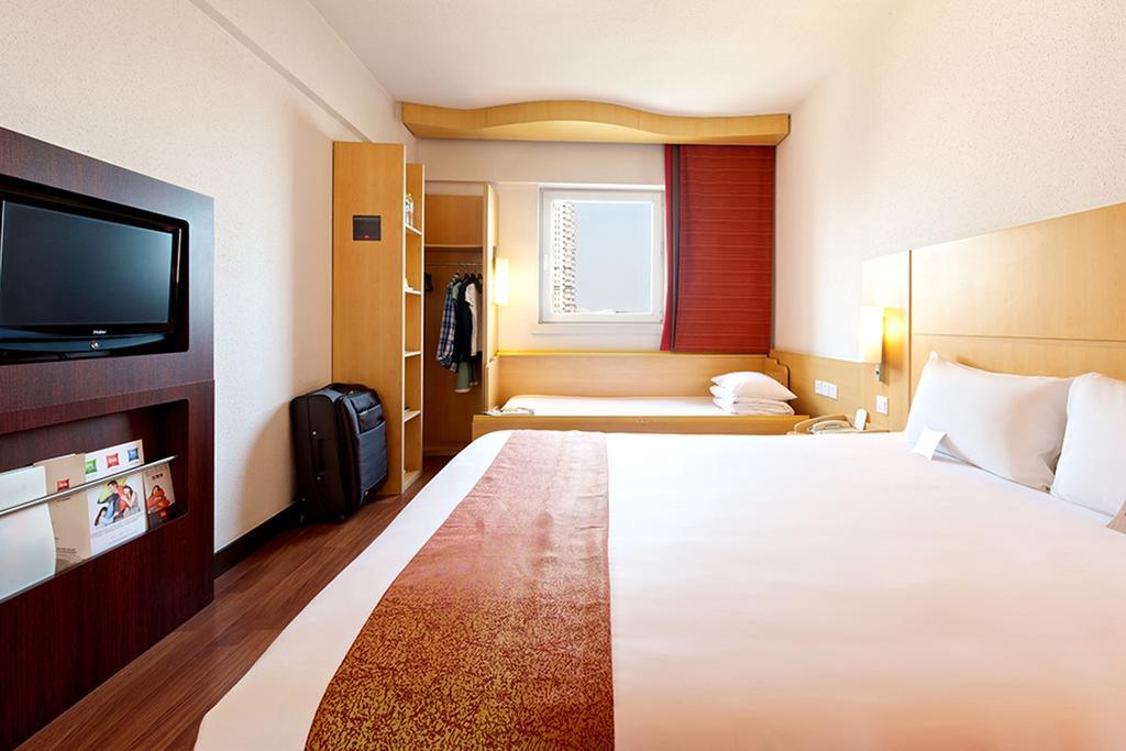 Ibis Leshan City Center Экстерьер фото