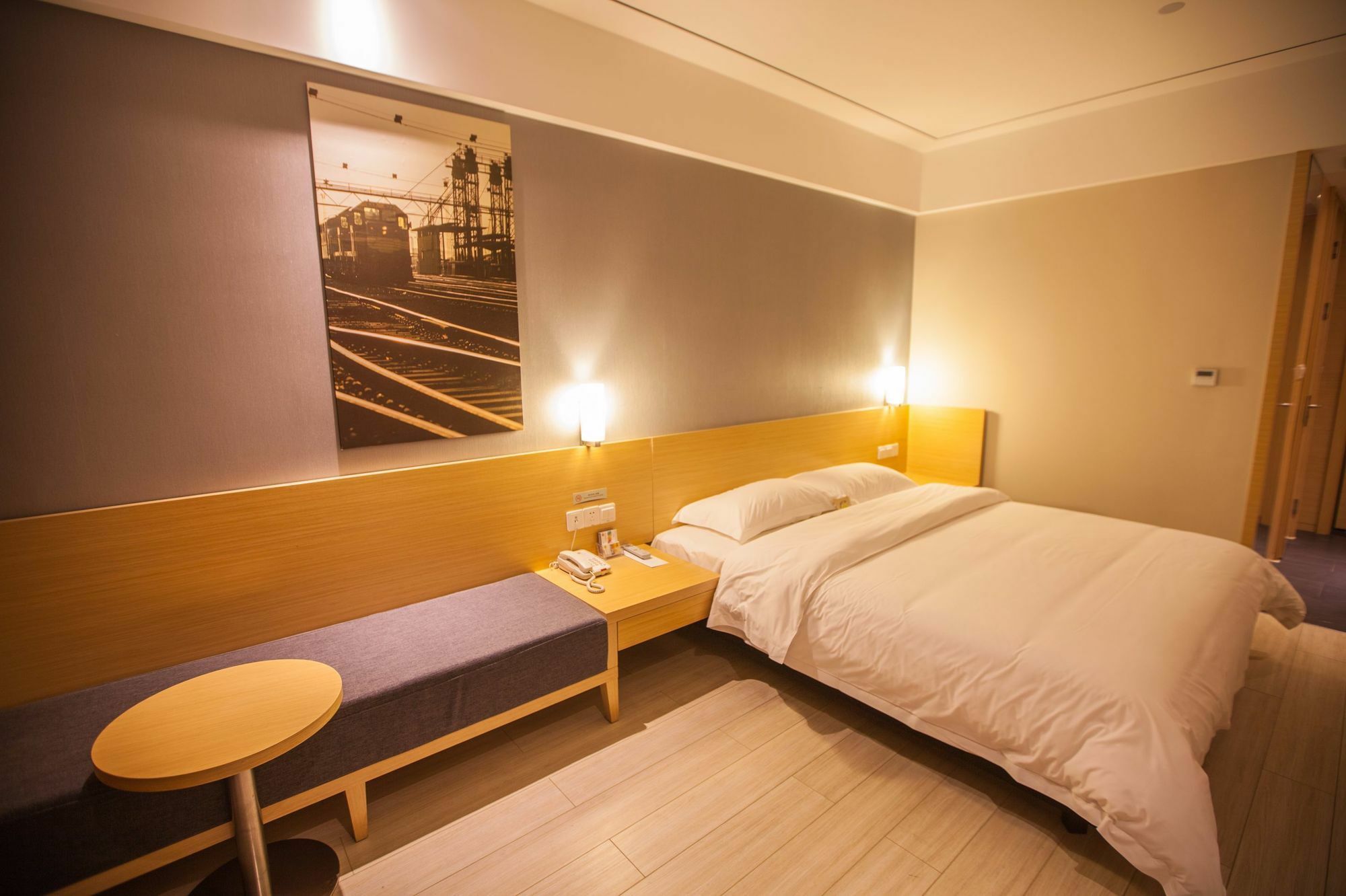 Ibis Leshan City Center Экстерьер фото